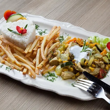 Wellness Ceder Penzión pre hostí Tatranska Lomnica