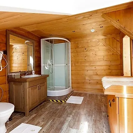 Vendégház Wellness Ceder Tátralomnic