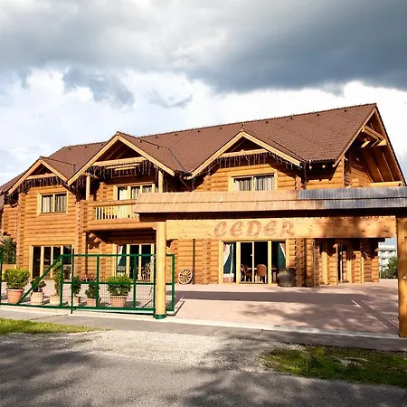 Penzión pre hostí Wellness Ceder Tatranska Lomnica